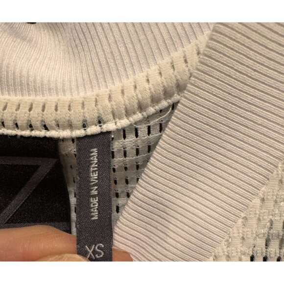 Zella Mesh Bomber Jacket With Zipper Closure & Pockets Women's Size XS - Picture 8 of 9